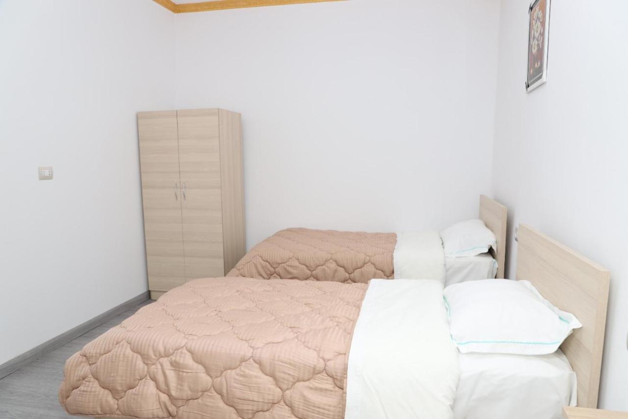 Comfort Apartment 베라트 외부 사진